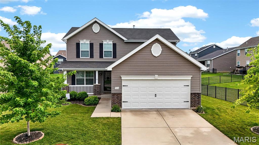Photo of 504 Golden Leaf Ct Lake St Louis MO 63367