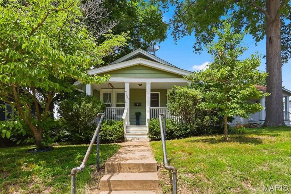 Photo of 7727 Jerome Avenue Maplewood MO 63143