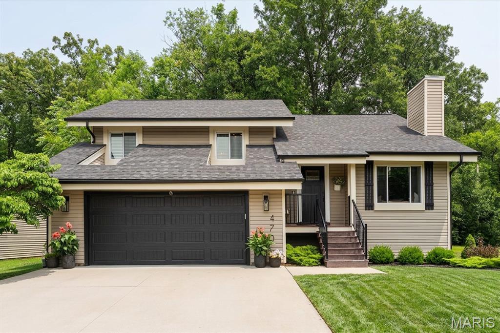 Photo of 470 Oak Hill Drive Lake St Louis MO 63367