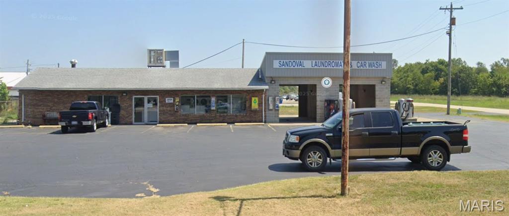 Photo of 501 N Mine Street Sandoval IL 62882
