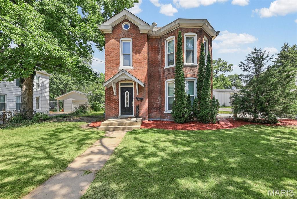 Photo of 706 Grove Street Alton IL 62002