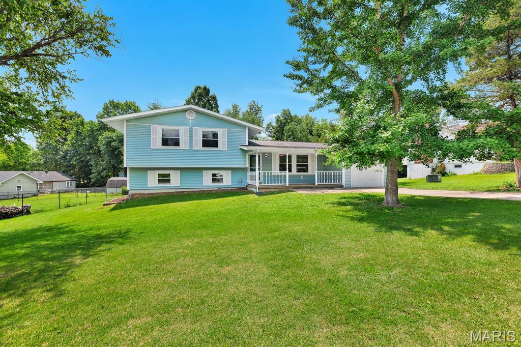 Photo of 4 Woodland Oaks Drive Union MO 63084