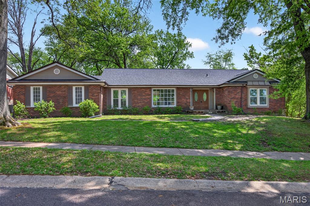 Photo of 6632 Blossom View Drive Florissant MO 63033