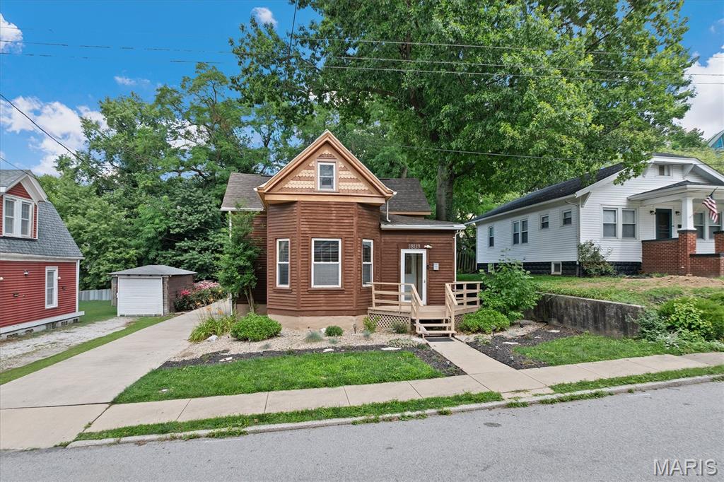 Photo of 1809 Clawson Street Alton IL 62002