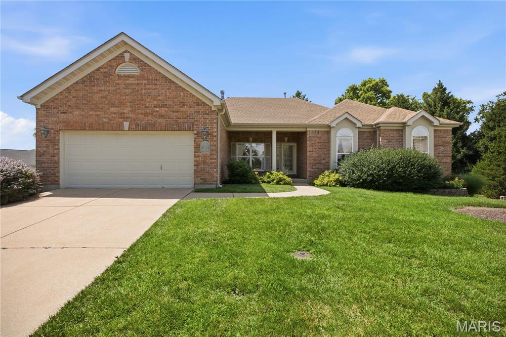 Photo of 1011 Nooning Tree Drive Chesterfield MO 63017