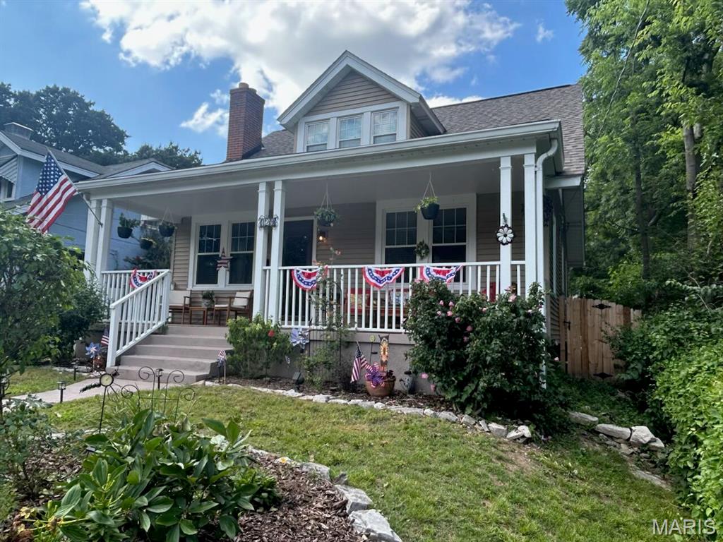 Photo of 329 Stark Court Webster Groves MO 63119
