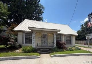 Photo of 801 S Main Street Charleston MO 63834