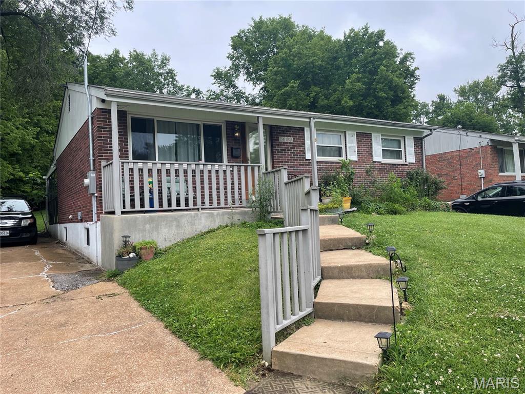 Photo of 2418 A Spencer Avenue #A Overland MO 63114
