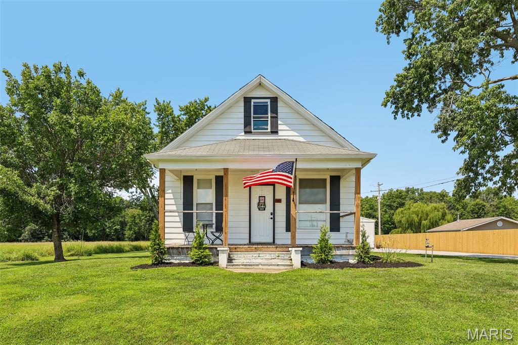 Photo of 401 S A Street Vernon IL 62892