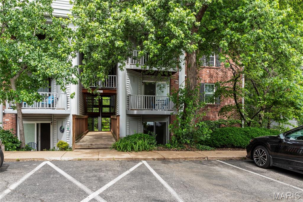 Photo of 7611 Triwoods Drive #D Shrewsbury MO 63119