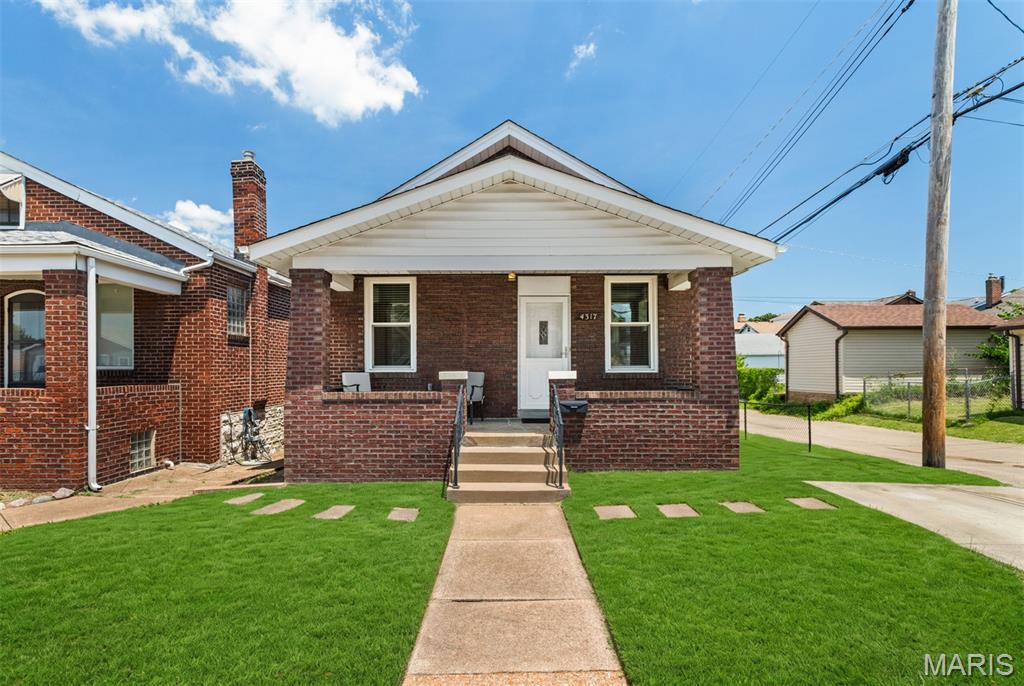 Photo of 4317 Tyrolean Avenue St Louis MO 63116