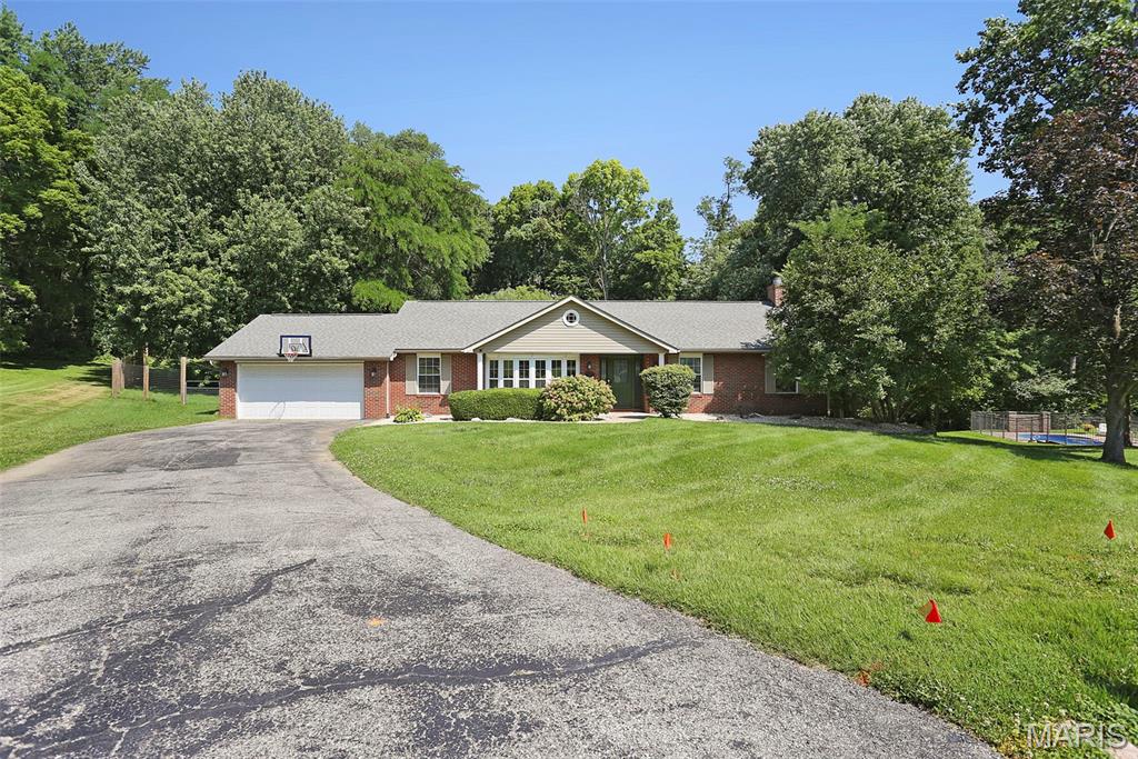 Photo of 9 Robin Lane Collinsville IL 62234
