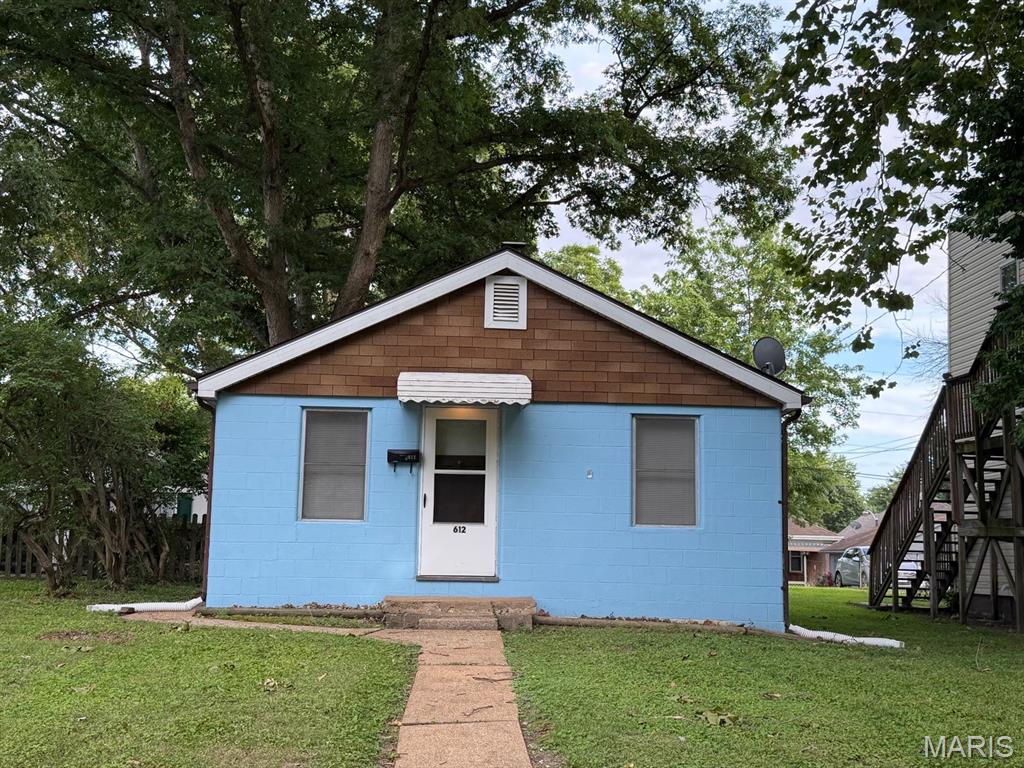 Photo of 612 S 21st Street Belleville IL 62226
