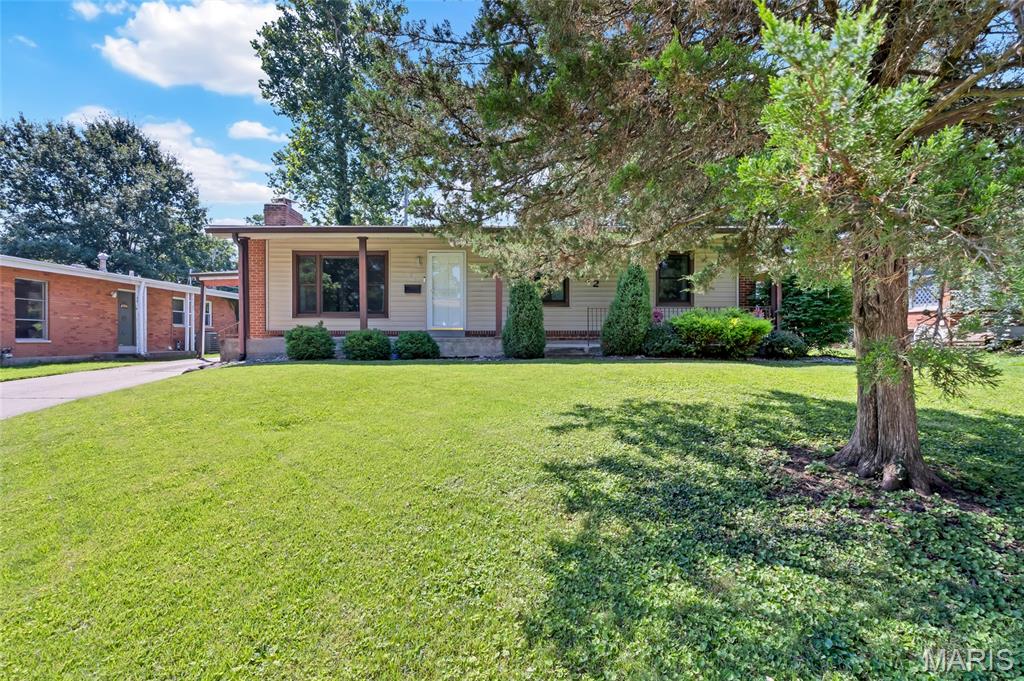 Photo of 522 Bahia Drive Rock Hill MO 63119