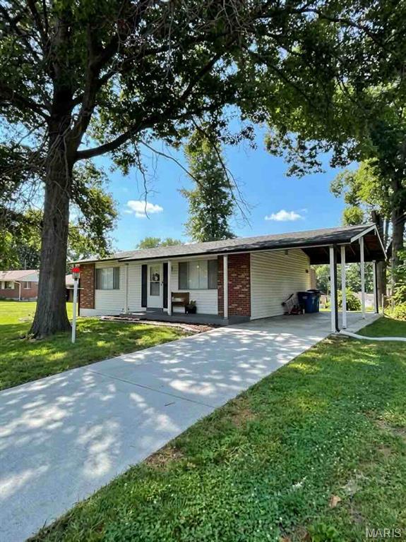 Photo of 2692 McKelvey Road Maryland Heights MO 63043