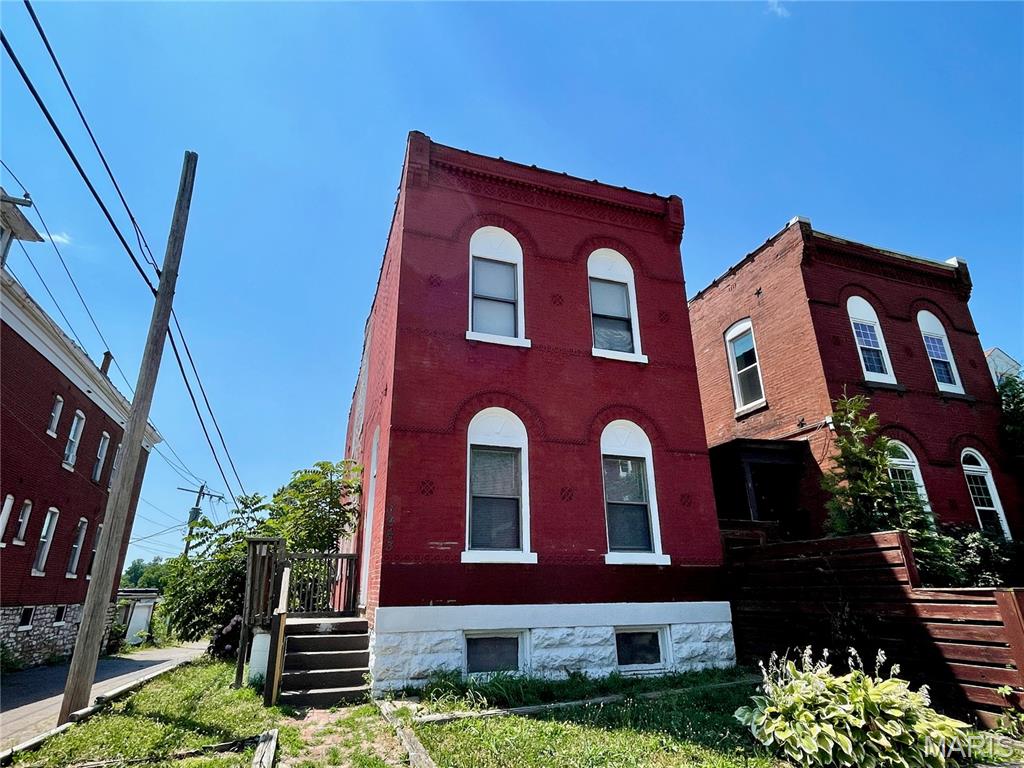 Photo of 3943 Iowa Avenue St Louis MO 63118