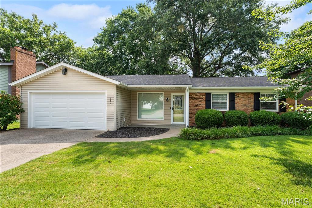 Photo of 312 El Paso Drive Belleville IL 62221