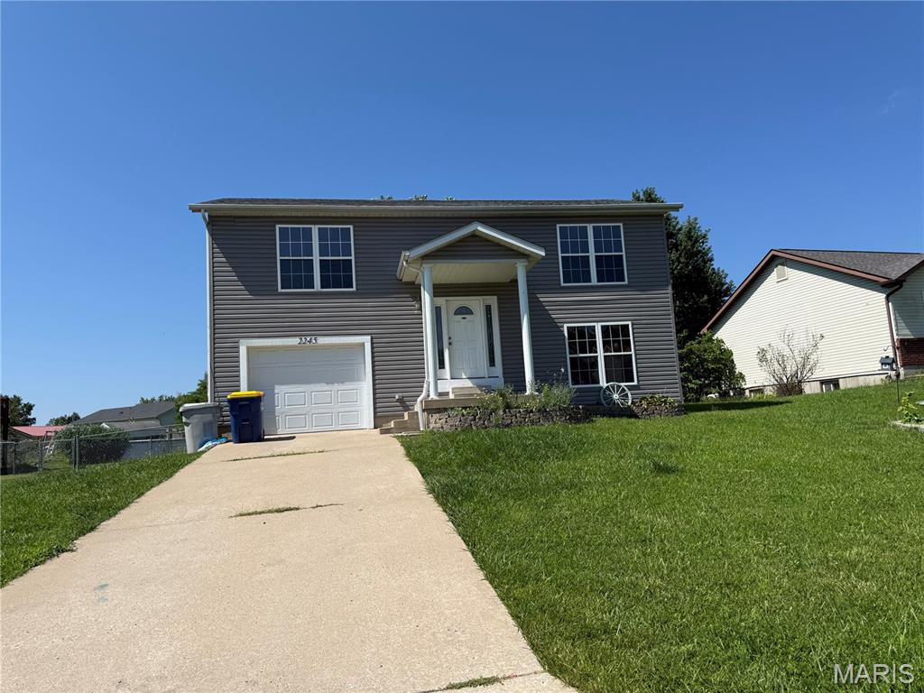 Photo of 2245 Pinta Drive Warrenton MO 63383