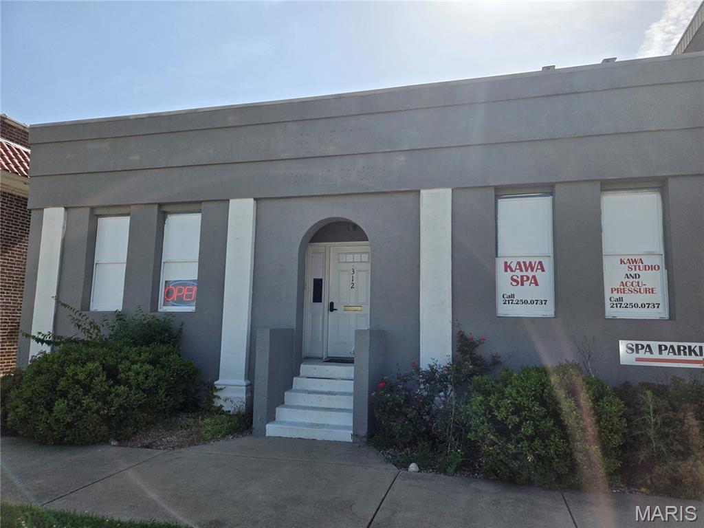 Photo of 312 N Madison Street Litchfield IL 62056