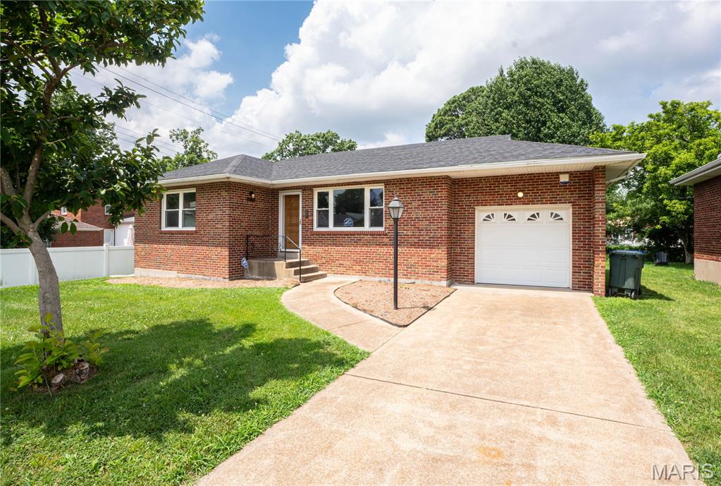 Photo of 5479 Clifton Avenue St Louis MO 63109