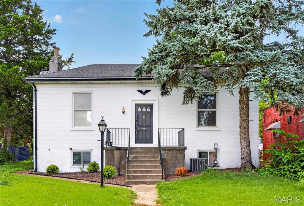 Photo of 4331 Michigan Avenue St Louis MO 63111