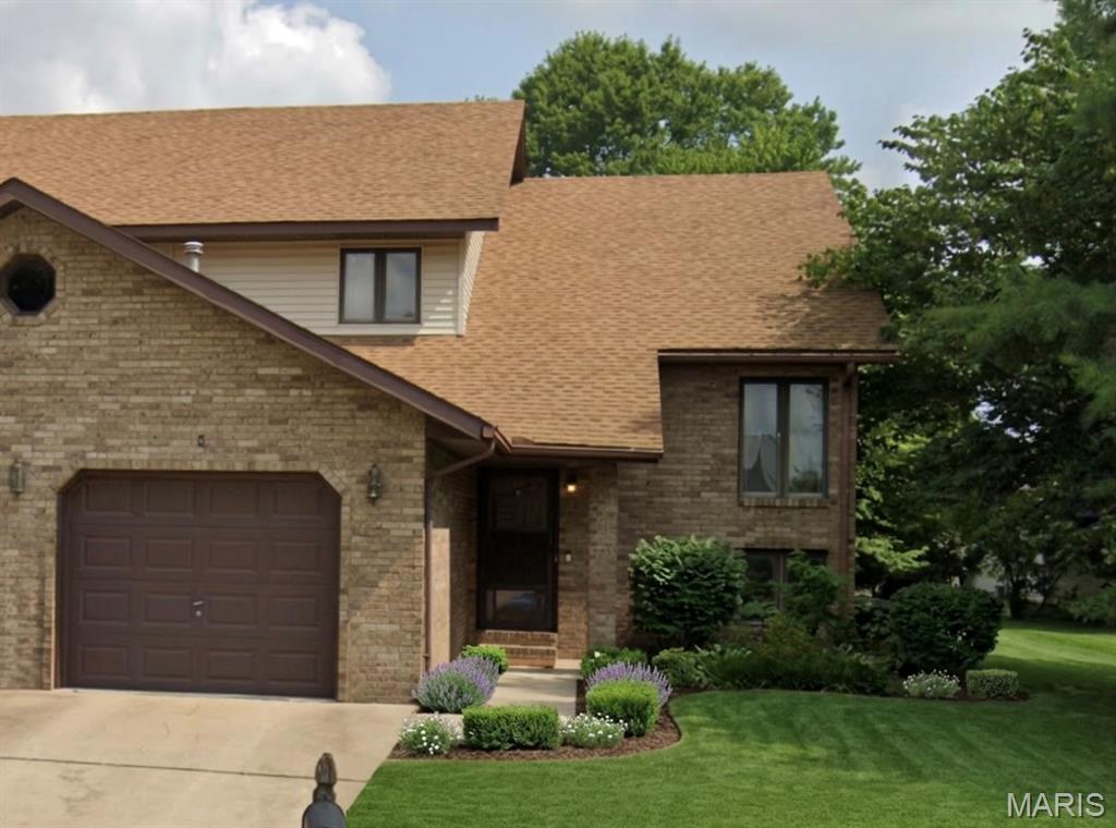 Photo of 6 Pebble Court Edwardsville IL 62025