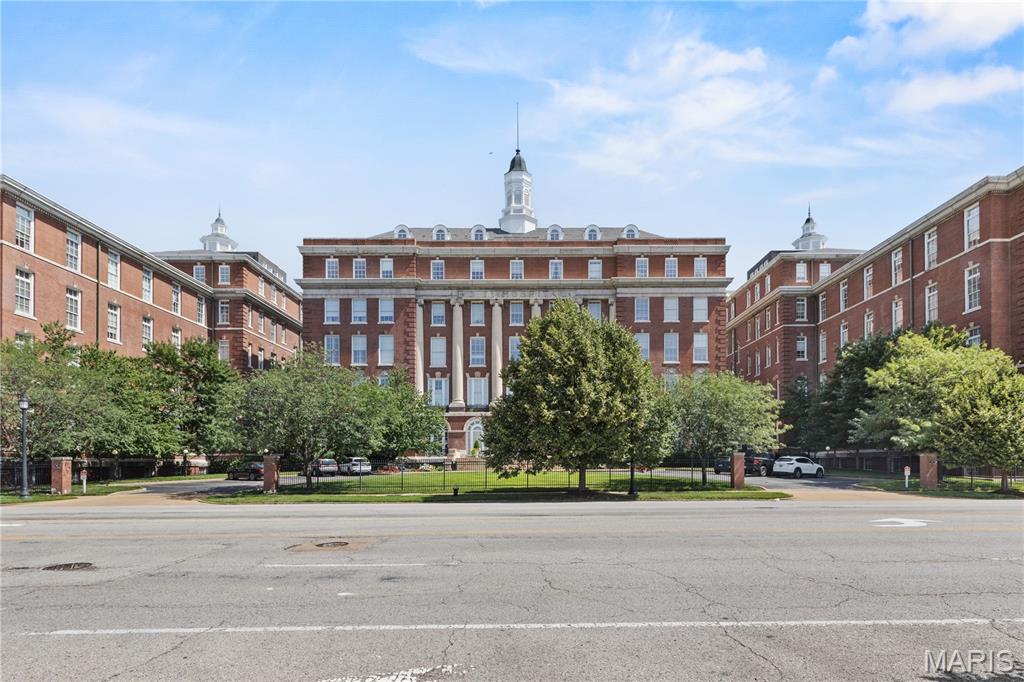 Photo of 1515 Lafayette Avenue #309 St Louis MO 63104