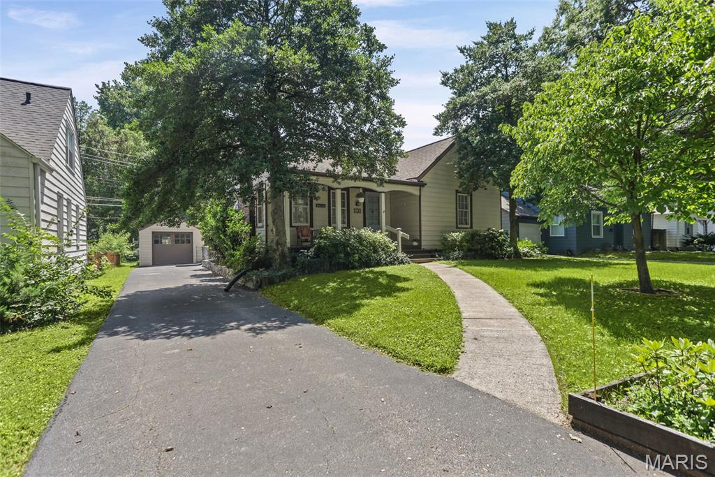Photo of 126 N 82nd Street Belleville IL 62223
