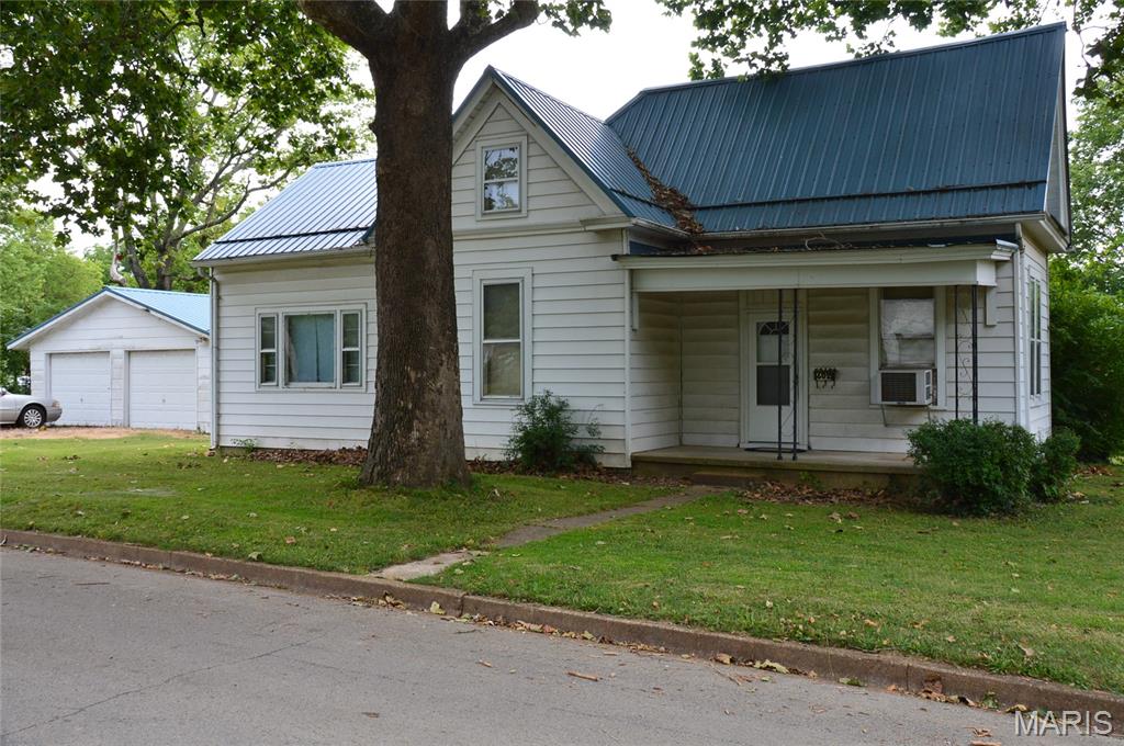 Photo of 602 Moore Street Farmington MO 63640