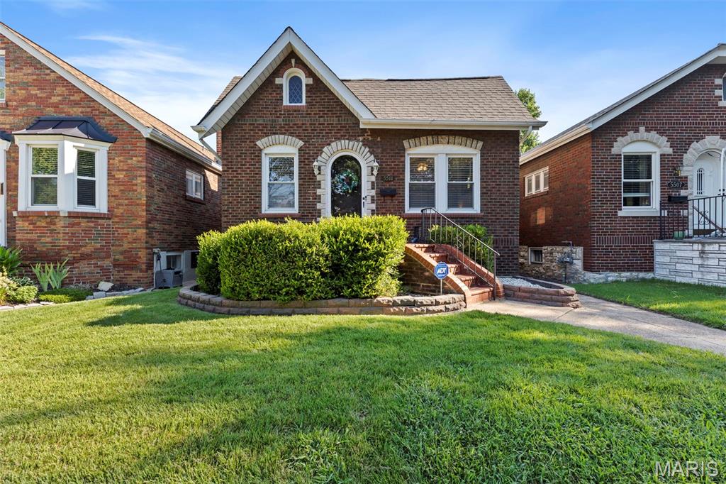 Photo of 5511 Nottingham Avenue St Louis MO 63109