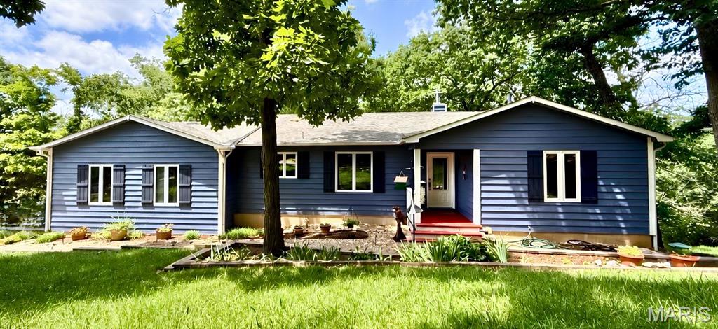 Photo of 19 Summit Lane Pacific MO 63069