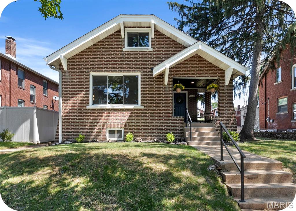 Photo of 5241 Murdoch Avenue St Louis MO 63109