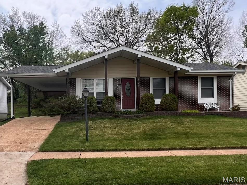 Photo of 1310 Fenton Hills Road Fenton MO 63026
