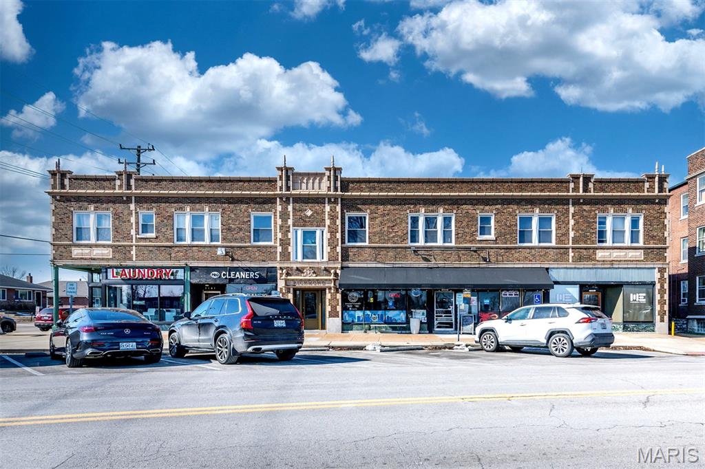 Photo of 1131 Bellevue Avenue St Louis MO 63117