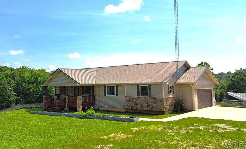 Photo of 404 County Road 309 Alton MO 65606