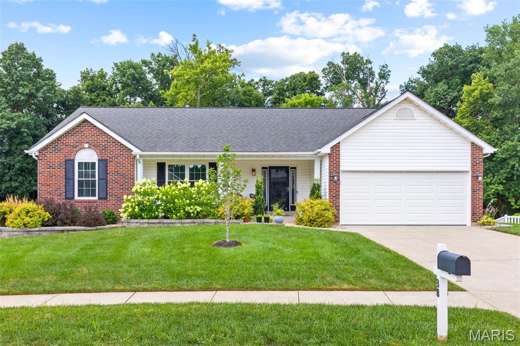 Photo of 38 Eagle Spur Court St Charles MO 63303