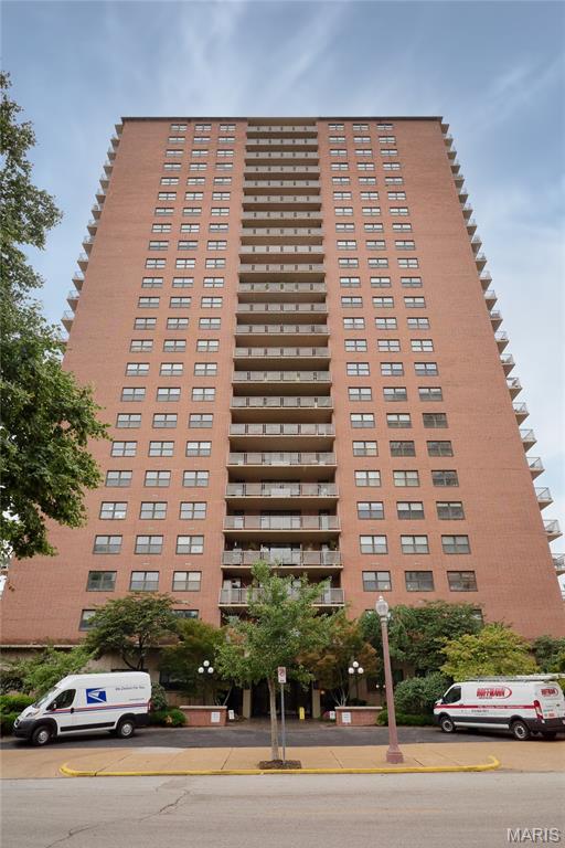 Photo of 4466 W Pine Boulevard #8C St Louis MO 63108