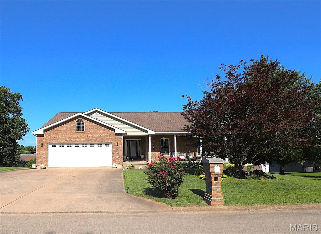 Photo of 1506 Justin Lane Farmington MO 63640