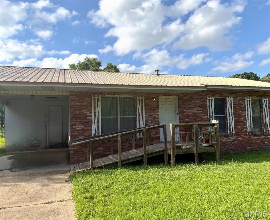 Photo of 1002 Bailey Street Campbell MO 63933