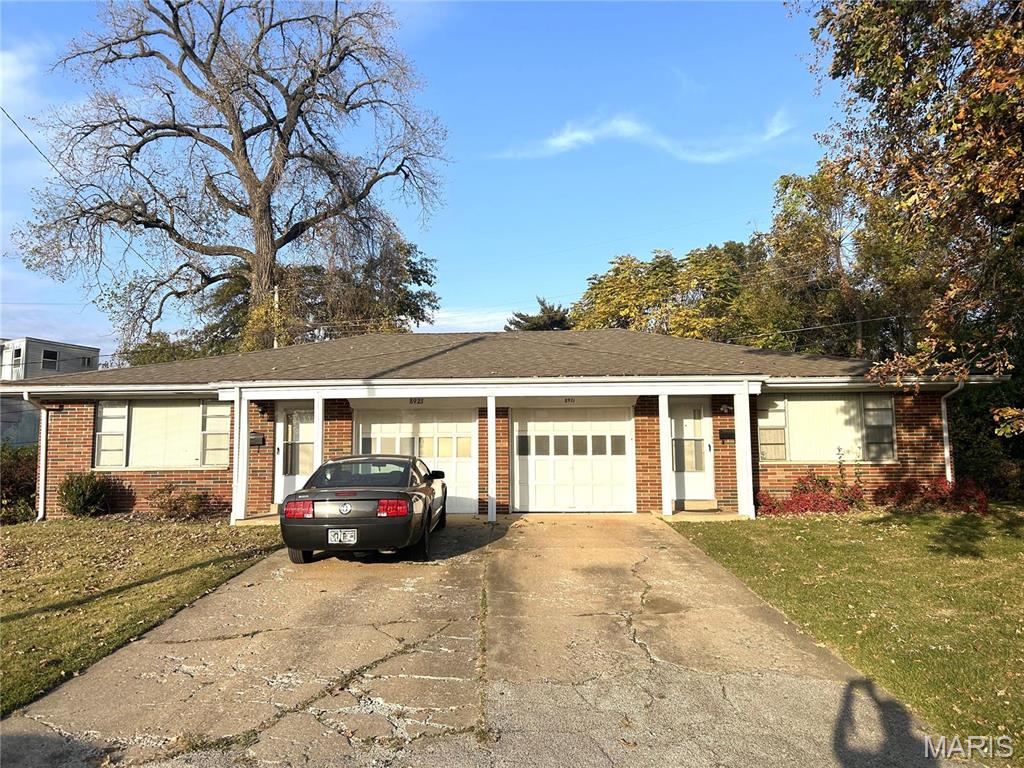 Photo of 8921 Tanglewood Circle Belleville IL 62223