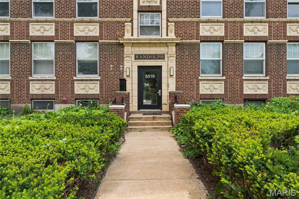 Photo of 5510 Waterman Boulevard #201 St Louis MO 63112
