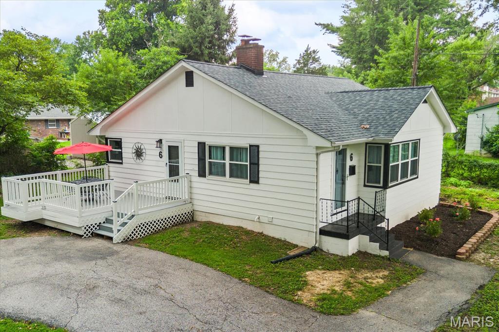 Photo of 6 Saint Clair Lake Drive Swansea IL 62226