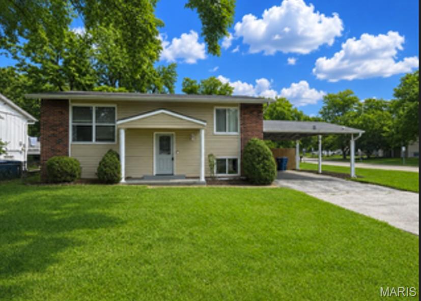 Photo of 12005 Glenpark Drive Maryland Heights MO 63043