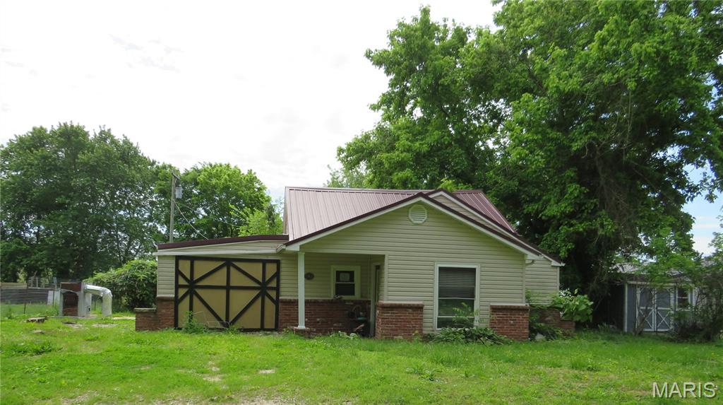 Photo of 90 W Blue Bird Lane Leasburg MO 65535