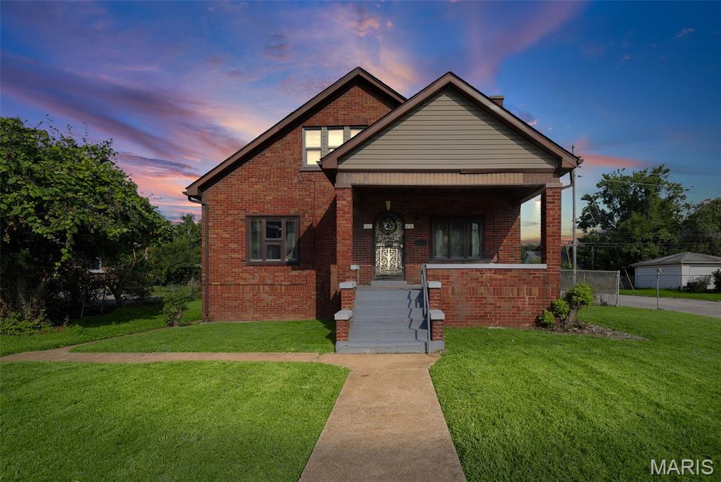 Photo of 737 Vogel Place East St Louis IL 62205