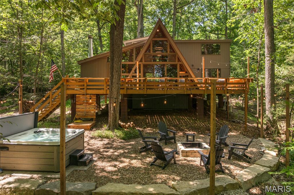 Photo of 444 Foxfire Circle Drive Innsbrook MO 63390