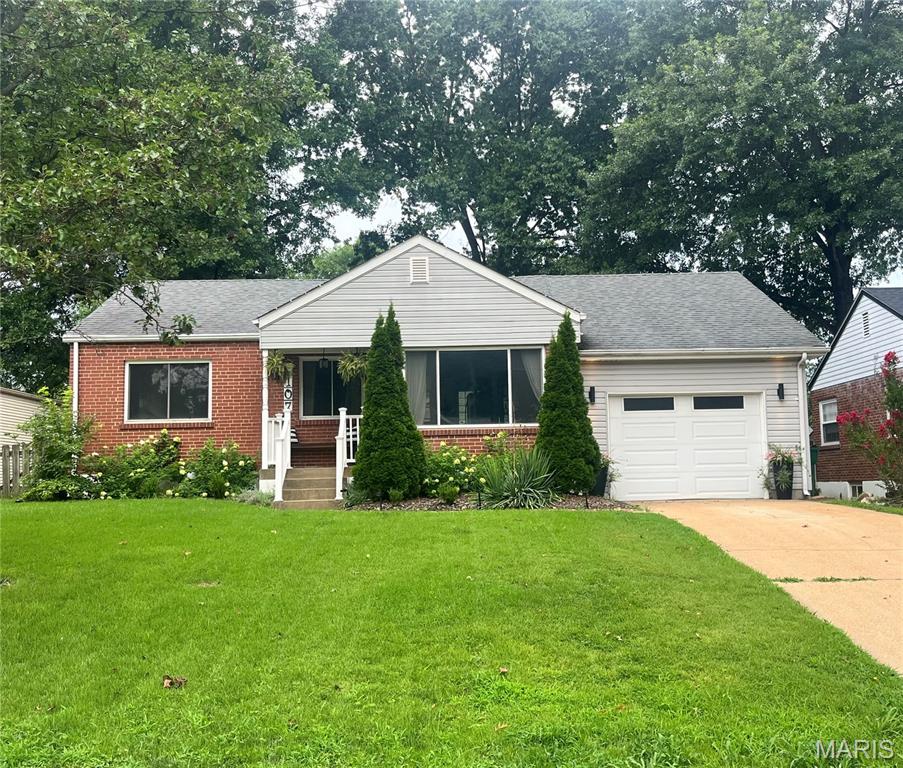 Photo of 1107 Selma Avenue Webster Groves MO 63119