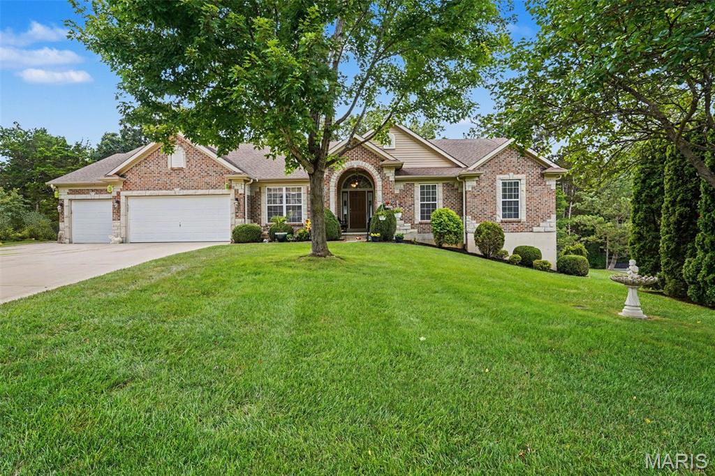 Photo of 6337 White Clover Drive Cedar Hill MO 63016