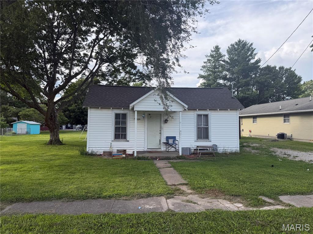 Photo of 1504 Ohio Windsor IL 61957