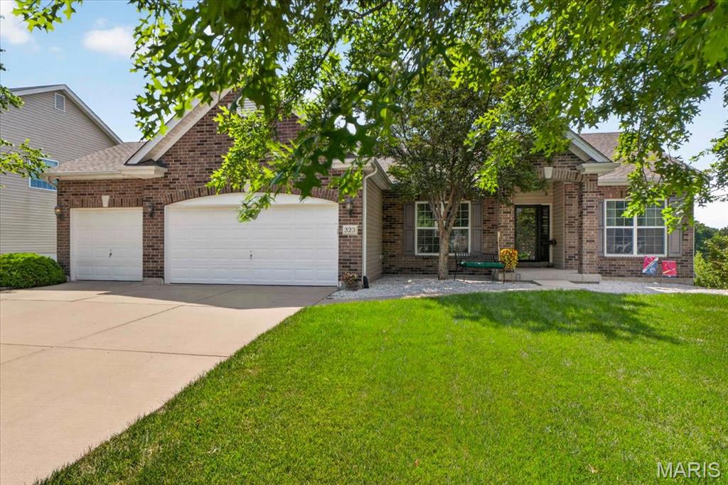 Photo of 323 Mason Glen Drive Lake St Louis MO 63367